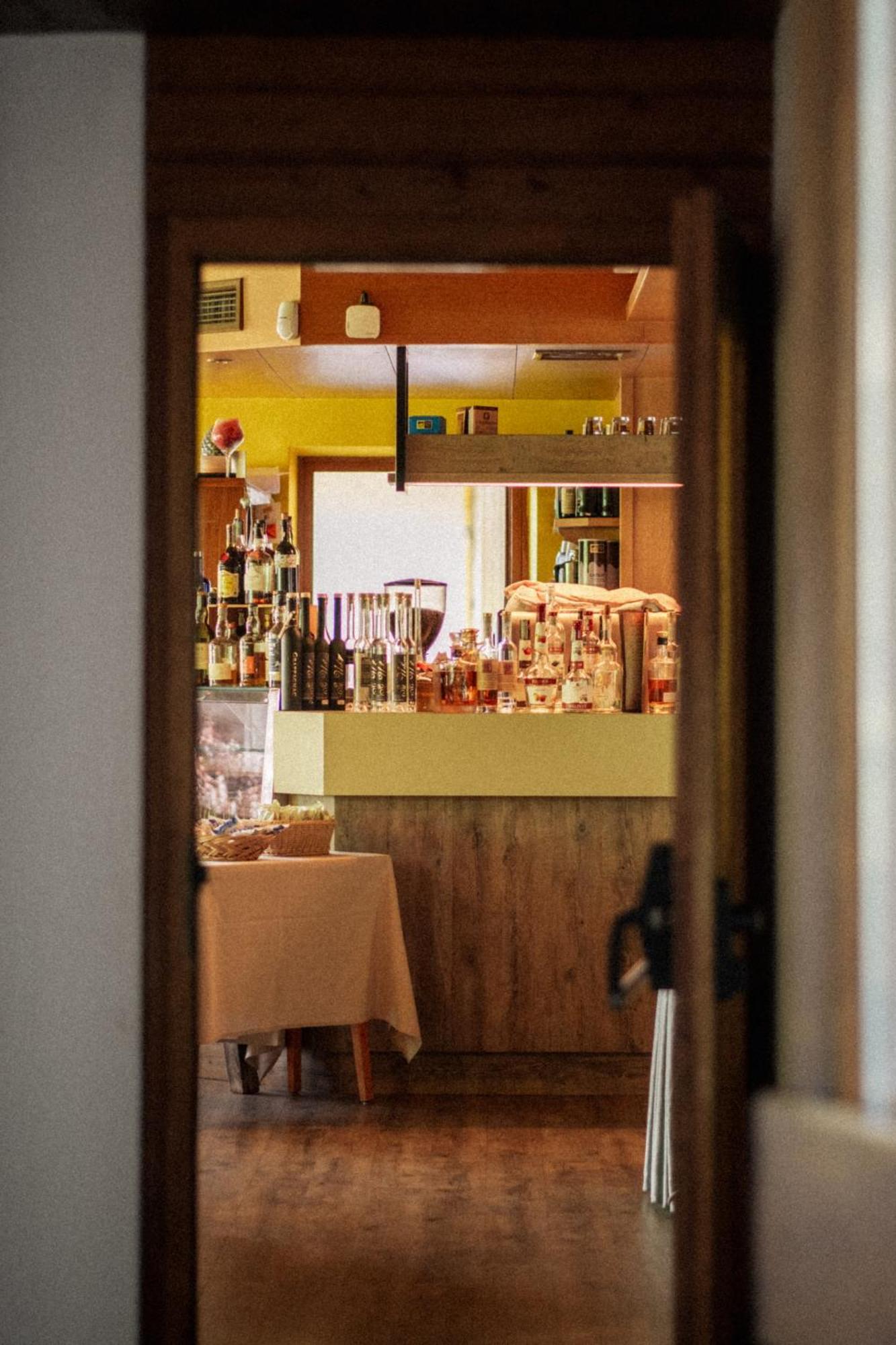 Angerburg Blumenhotel Appiano sulla Strada del Vino Kültér fotó