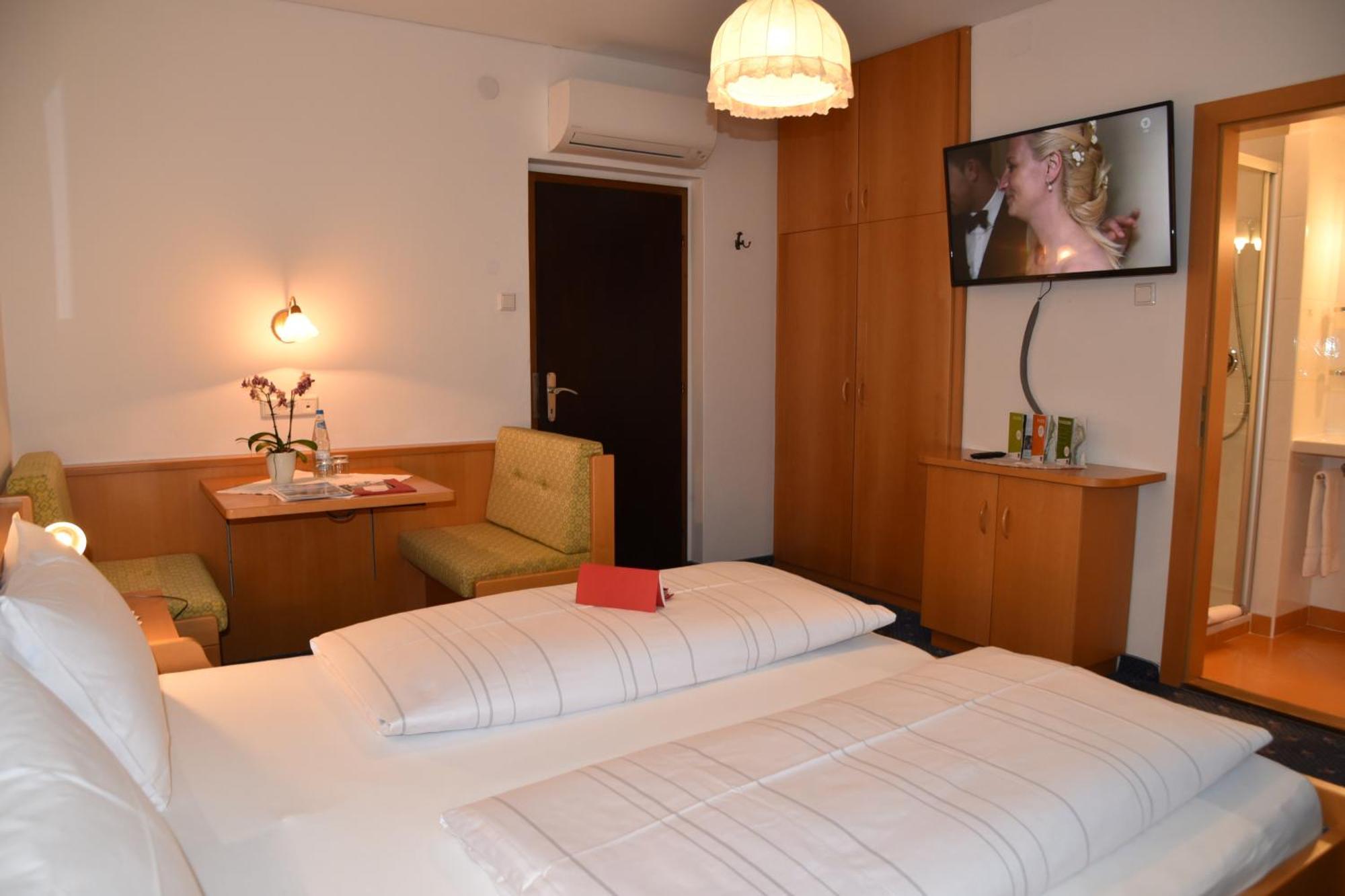 Angerburg Blumenhotel Appiano sulla Strada del Vino Szoba fotó