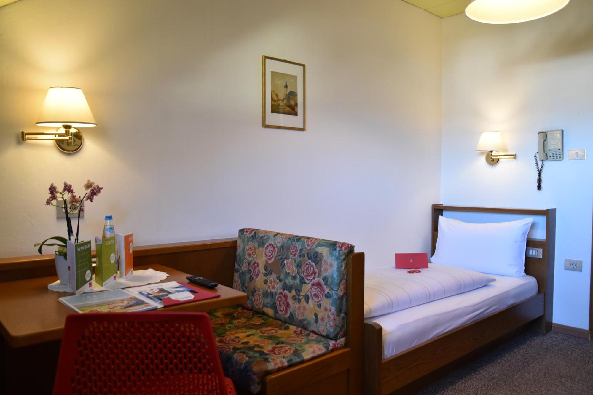 Angerburg Blumenhotel Appiano sulla Strada del Vino Szoba fotó