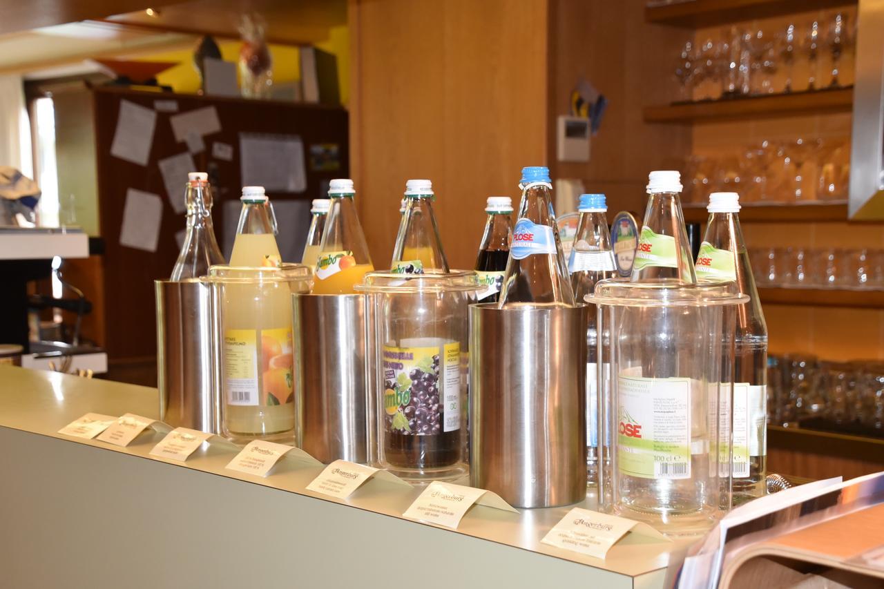 Angerburg Blumenhotel Appiano sulla Strada del Vino Kültér fotó